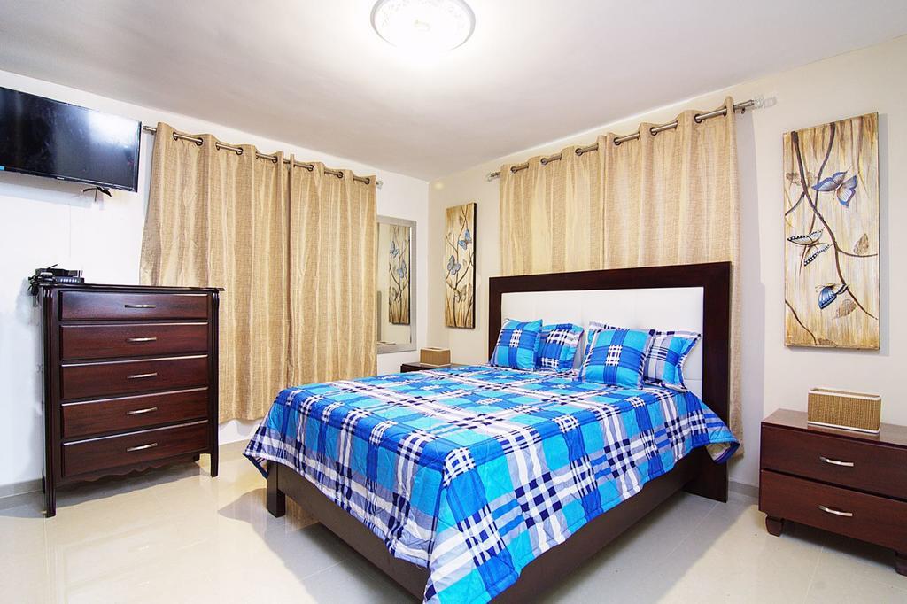 Blanco Vacation Properties Apartment Santiago De Los Caballeros Exterior photo