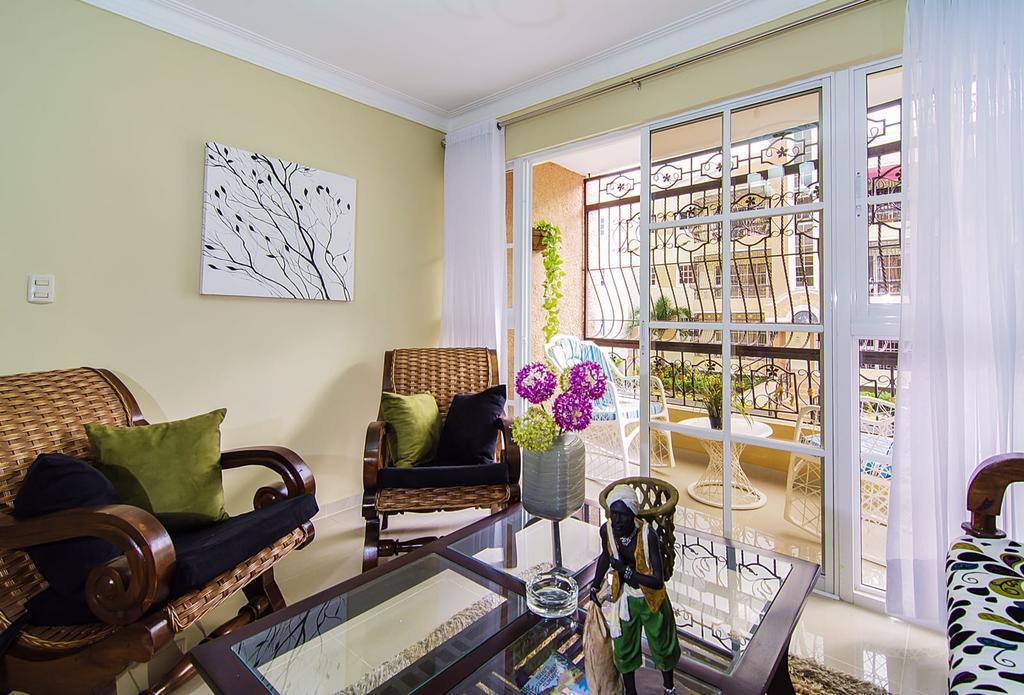 Blanco Vacation Properties Apartment Santiago De Los Caballeros Exterior photo
