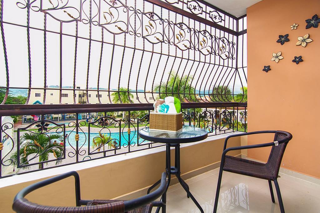 Blanco Vacation Properties Apartment Santiago De Los Caballeros Exterior photo